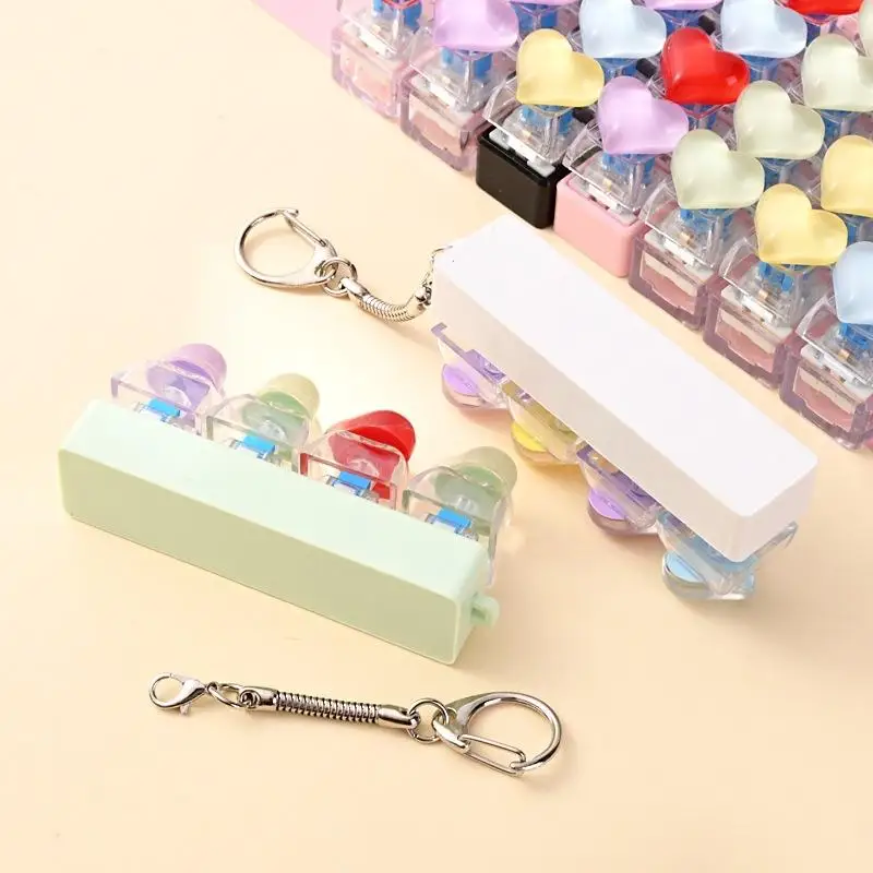 Anti-Stress-Fidget-Schlüsselanhänger, niedliches herzförmiges Tastatur-Design, Taschenanhänger, schönes kleines Geschenk für Klassenkameraden und Freunde – Detail 5
