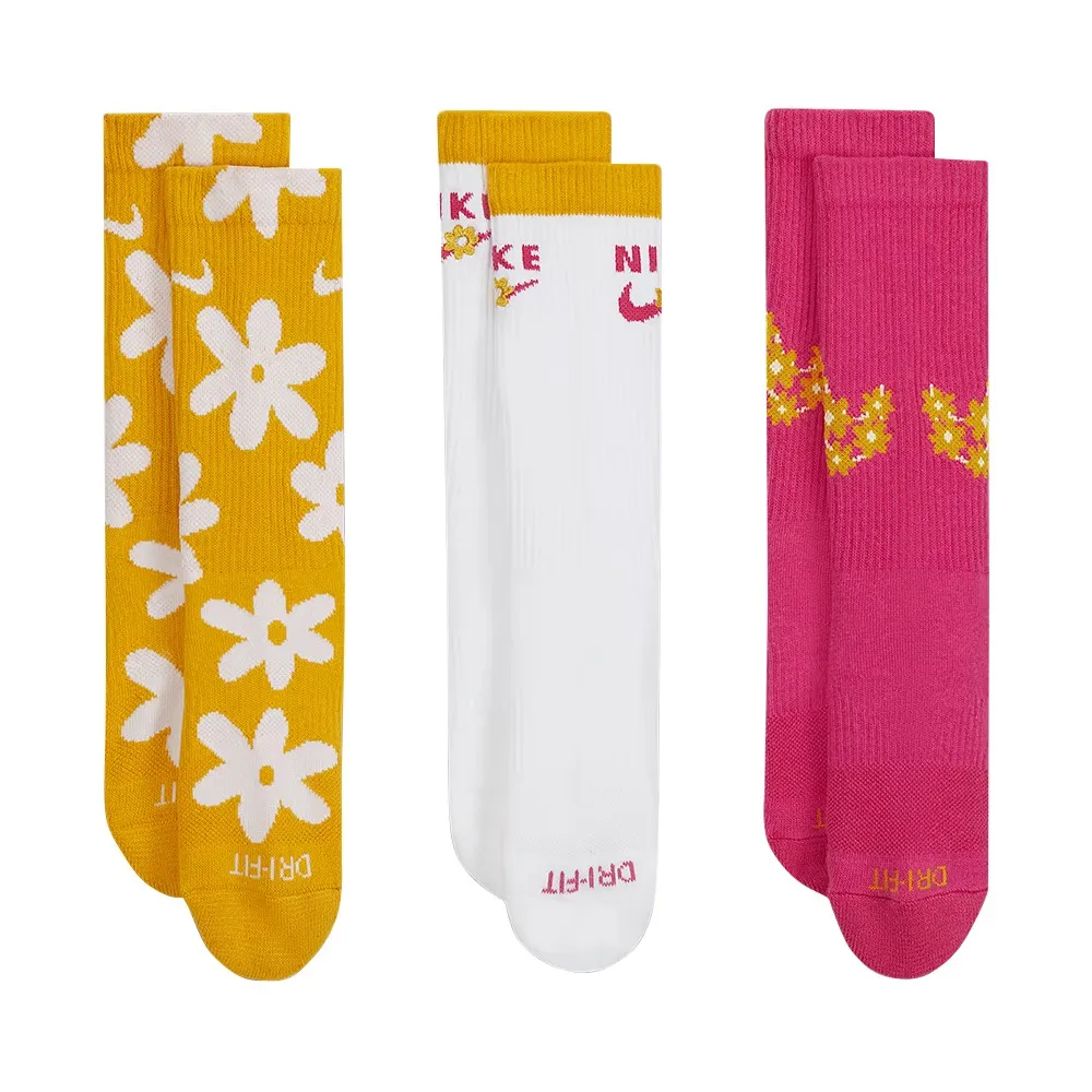 

NBA CARES NKEVERYDAY PLUS Triple Pack: Lined, Warm, Comfortable, Stylish, and Non-Slip Socks DH6297-903