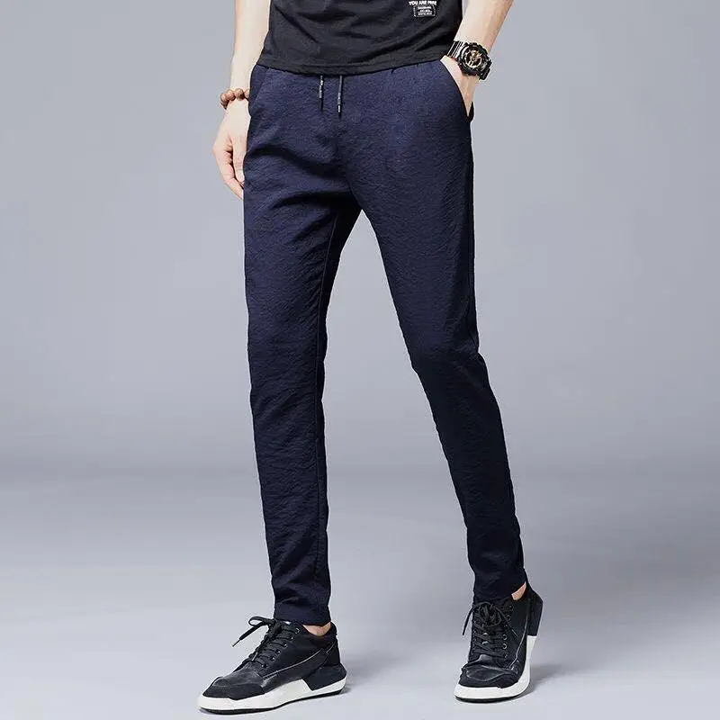 

Мужские летние ультратонкие дышащие спортивные повседневные брюки из ледяного шелка, свободные корейские модные прямые длинные брюки