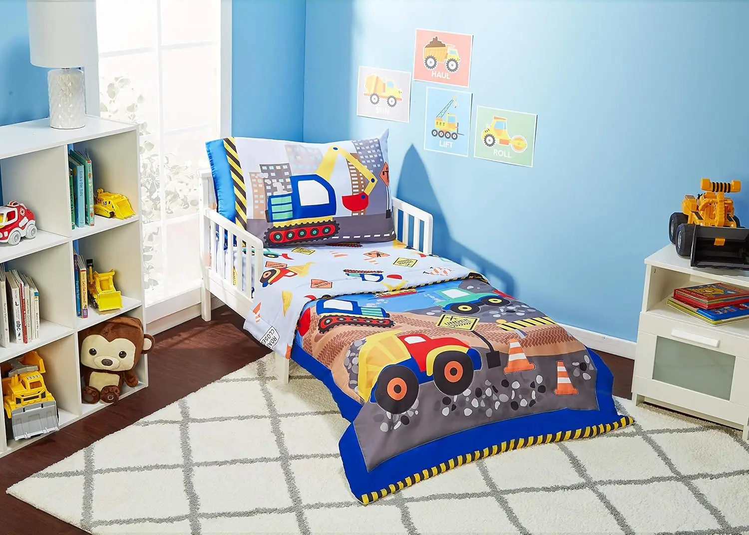 

4-Piece Toddler Bedding Set - Under Construction Theme, Comforter, Sheets & Reversible Pillowcase
