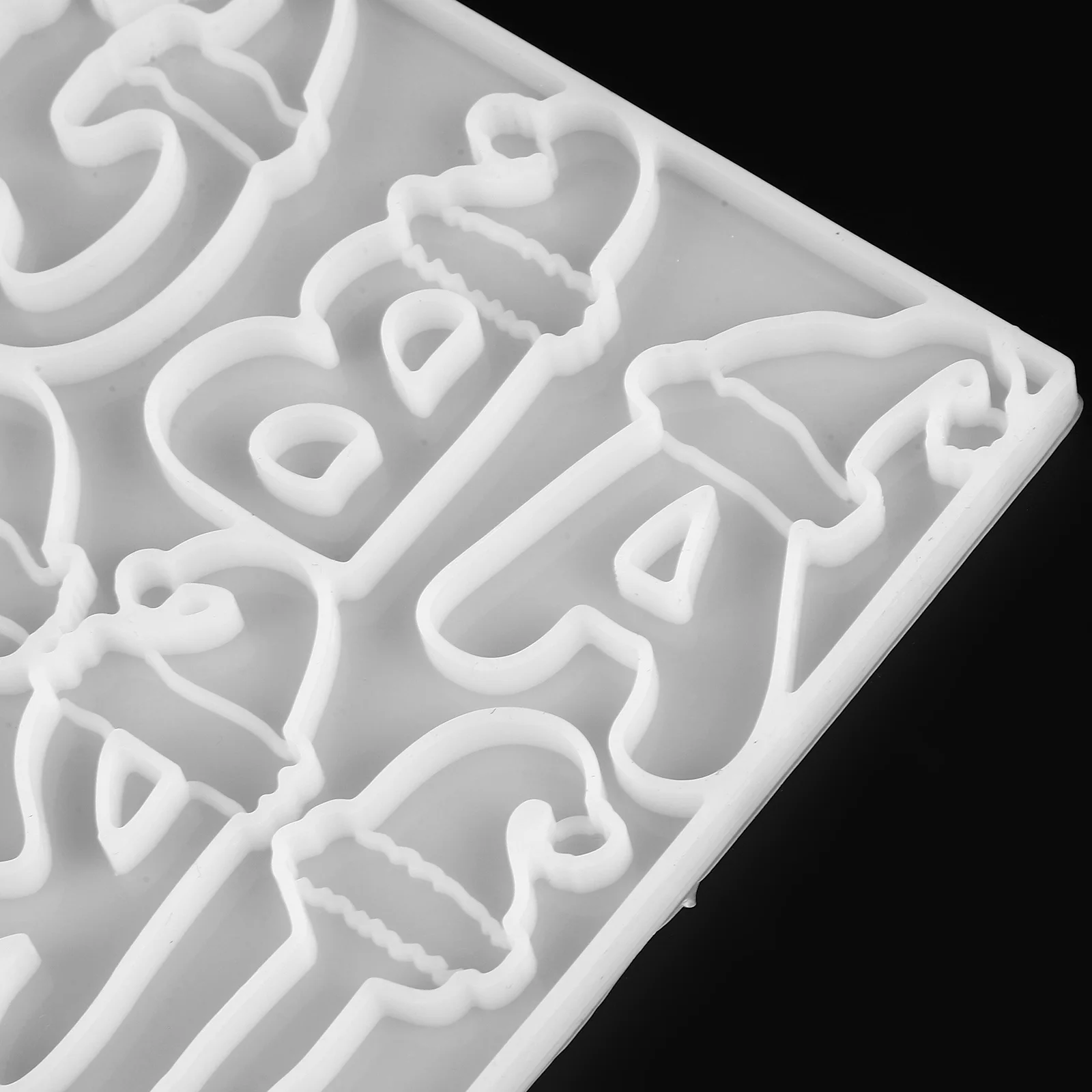 

Christmas Charms for Jewelry Keychain Letter Pendant Mold Silicone Alphabet Resin Molds
