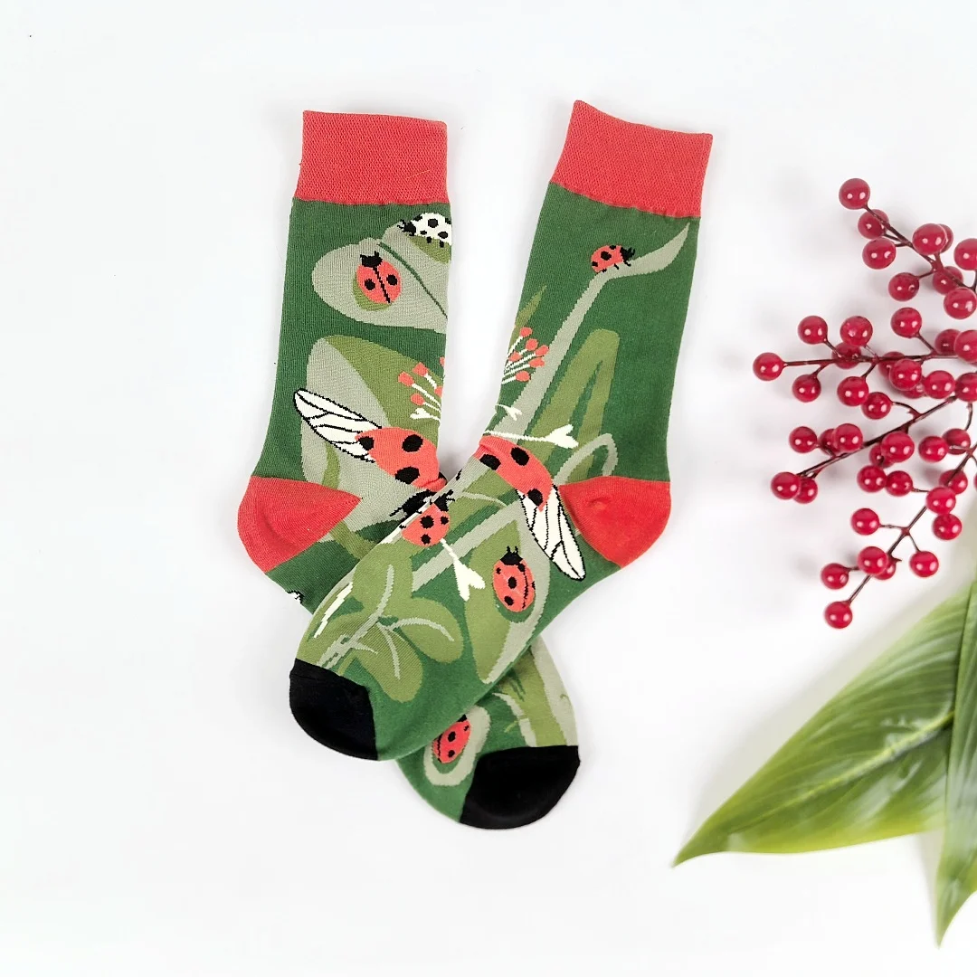 【1 Pair】Springtime Forest Atmosphere Ladybird Pattern Mid-Calf Socks,Trendy and Fashionable  Suitable for All Seasons