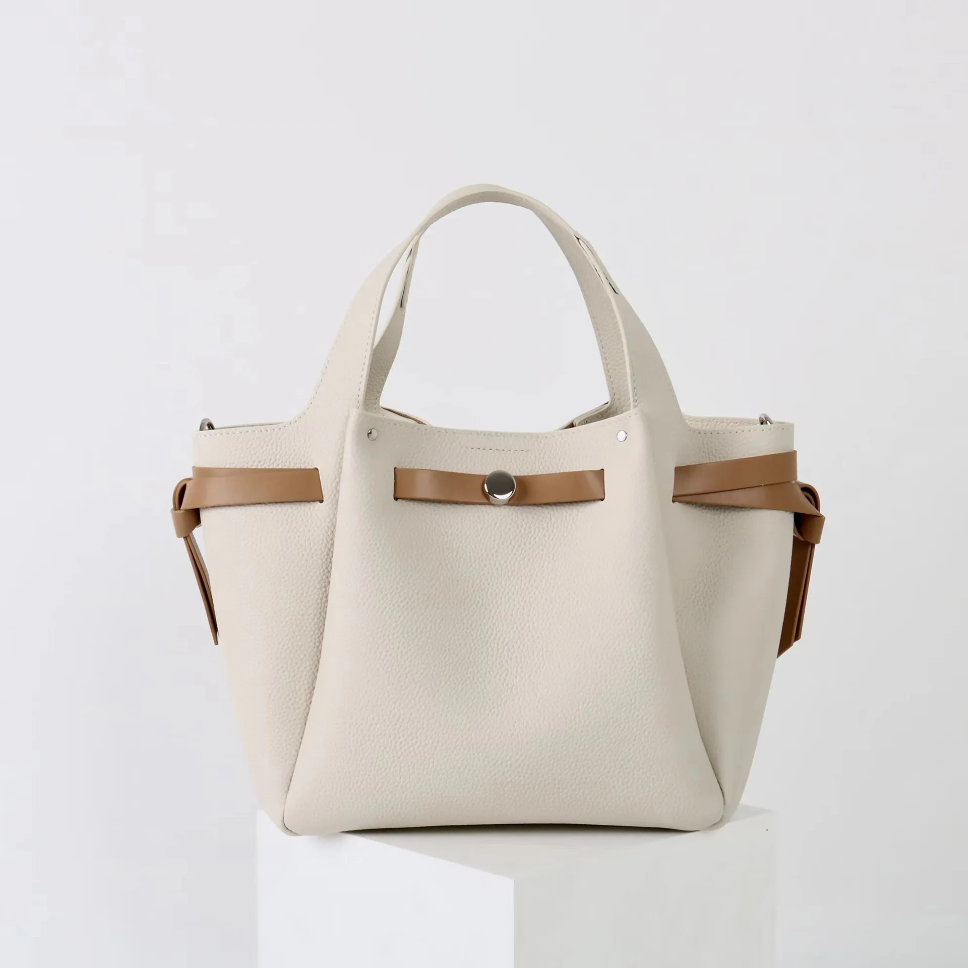 

Genuine leather Tote bag 2025 luxury design top layer cowhide large capacity single shoulder crossbody bag fashion lady handbag