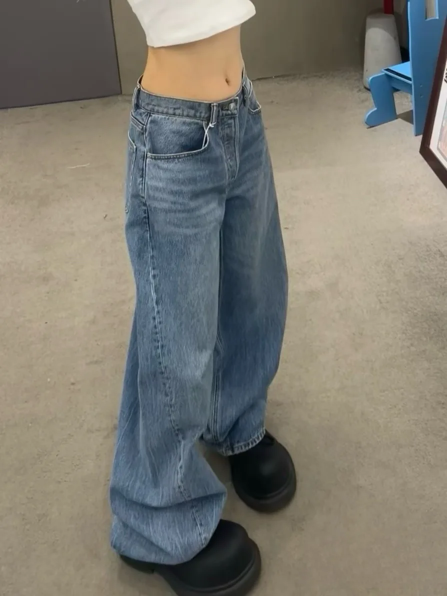 Thumbnail 4 - #15 Womens Jeans Comparison Guide