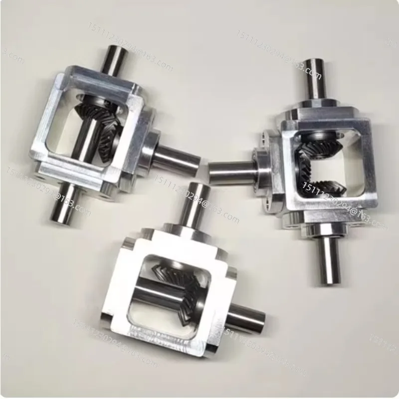 20T Bevel Gearbox Output Shaft Ratio 1:1 T-Type Cross Commutator Right Angle Transmission 1M Diameter 8MM