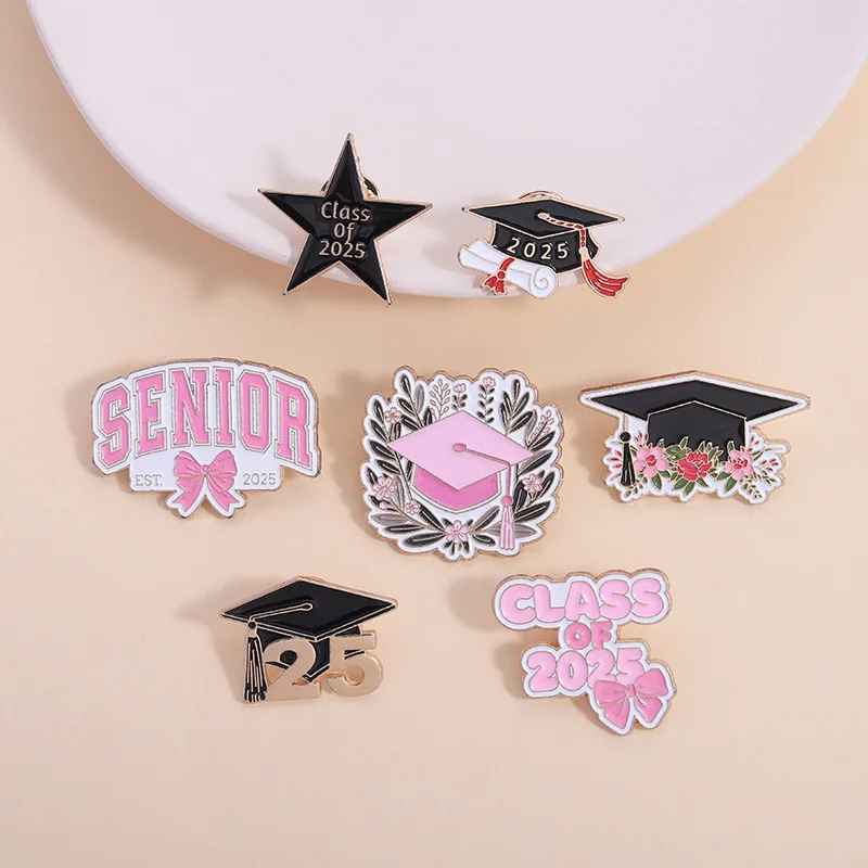 Doctoral Hat Brooch 2025 Graduation Season Metal Badge Small Gifts Wholesale Lapel Pins and Badges Decorative Brooches Cap Pin