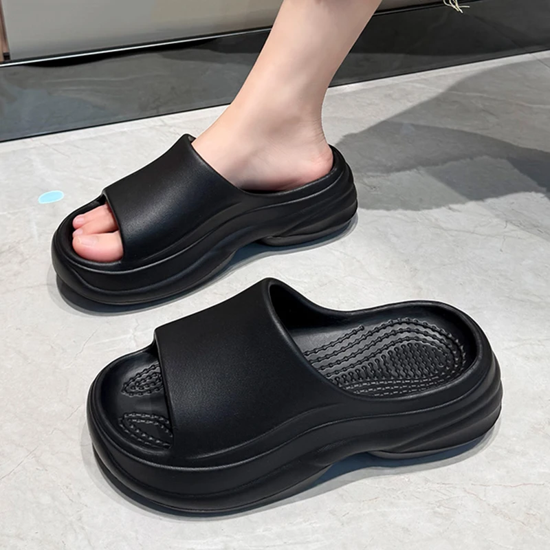 Chunky Plateau-Slipper für Damen 2026 Sommer Bequeme Keilabsatz-Sandalen Einfarbige Rutschfeste EVA Dicksohlen-Slides – Detail 5