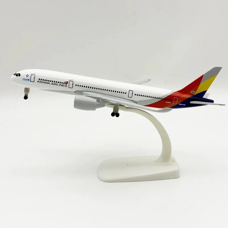 20CM Scale Airplanes A350 Asiana Airways Model Plane Air-bus 350 Alloy Metal Miniature Plastic Model For Collections And Display