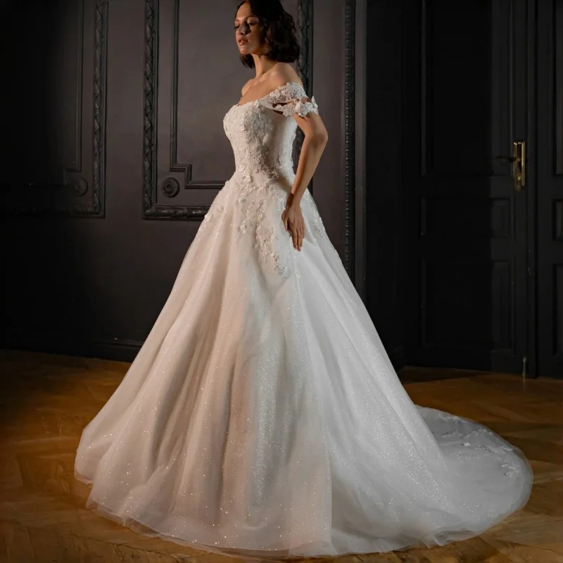 Classic Off-The-Shoulder Lace Wedding Dress A-Line Glitter Tulle Ball Gown With Chapel Train Bridal Gown Customizable
