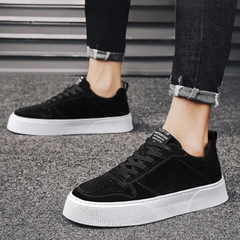 

Men's Sneakers Spring Autumn New Lightweight Comfortable Breathable Soft Non Slip Flats Fashion Versatile Casual Sports Shoes