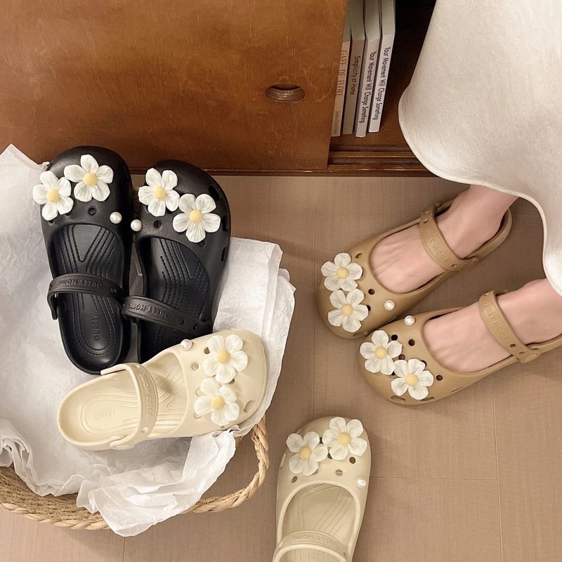 Cute Daisy Ballet Hole Shoe Women's Thick Bottom Anti-slip Indoor Outdoor Wear Headed Sandals Sweet Style Low Help EVA Material