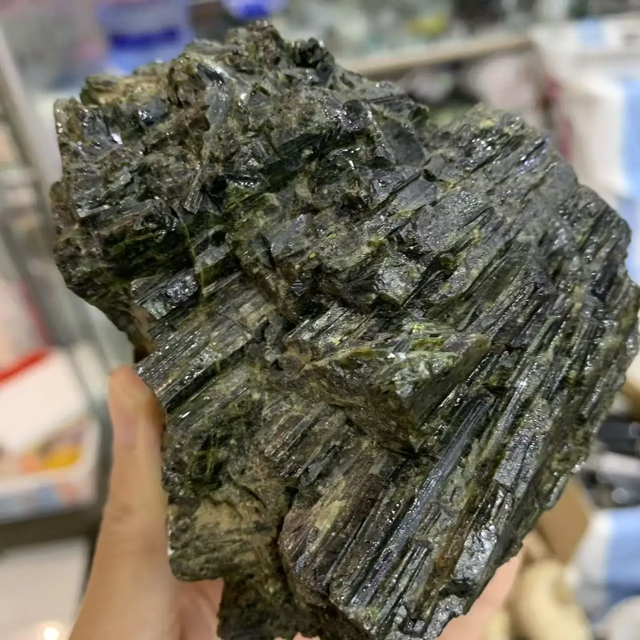 

Natural Green Tourmaline Crystal Cluster Raw Stone, Energy Gemstone, Spiritual Healing, Aquarium Home Decoration, Divination, De