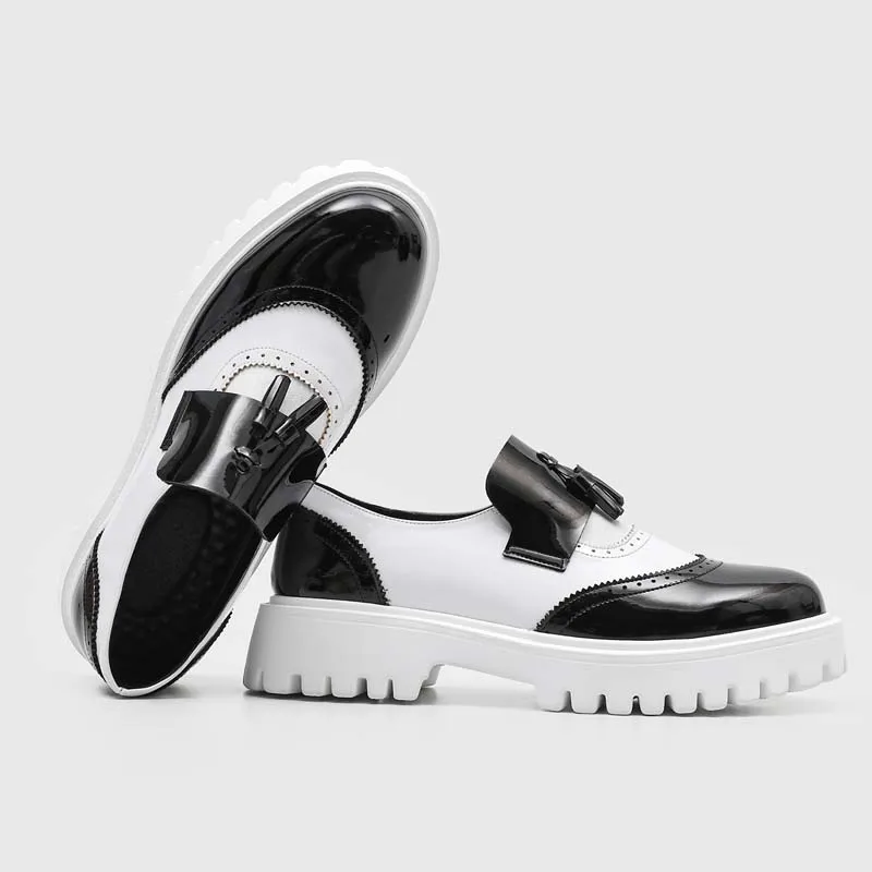 New Men Derby Shoes Thick-soled Fringed Black White Leather Shoes Fashionable  Versatile One-piece Loafers Sizes 38 - 46
