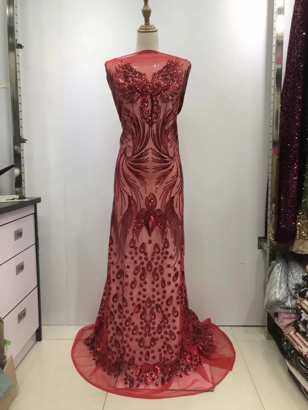 

Best Selling 2021 Products French Net Lace Fabric With Sequins High Quality African Tulle Lace Fabric For Party Dress JL163