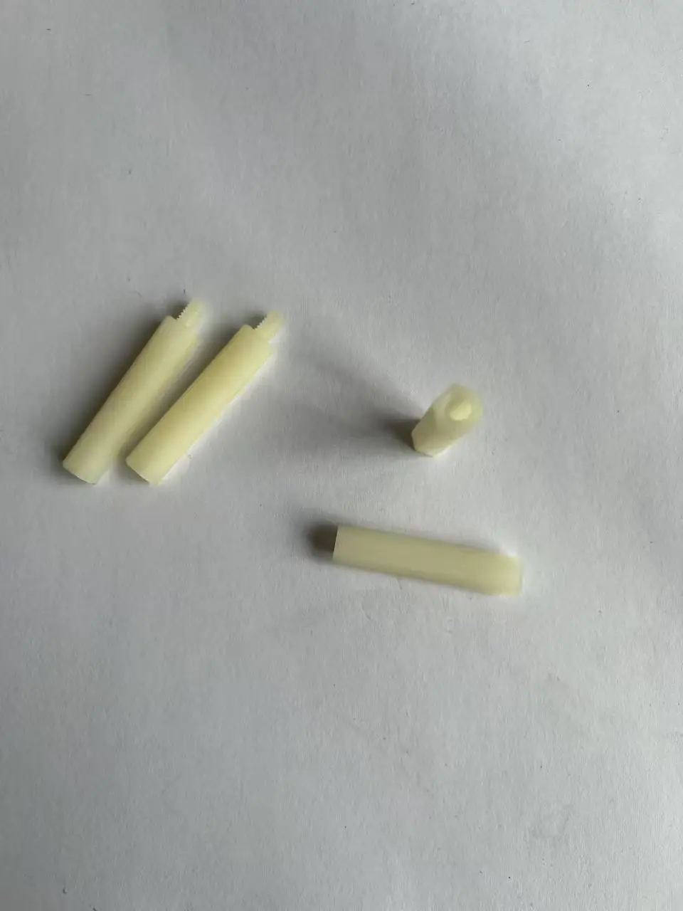 100pcs Single head nylon hexagonal isolation column M3 insulation pad column plastic isolation column hexagonal