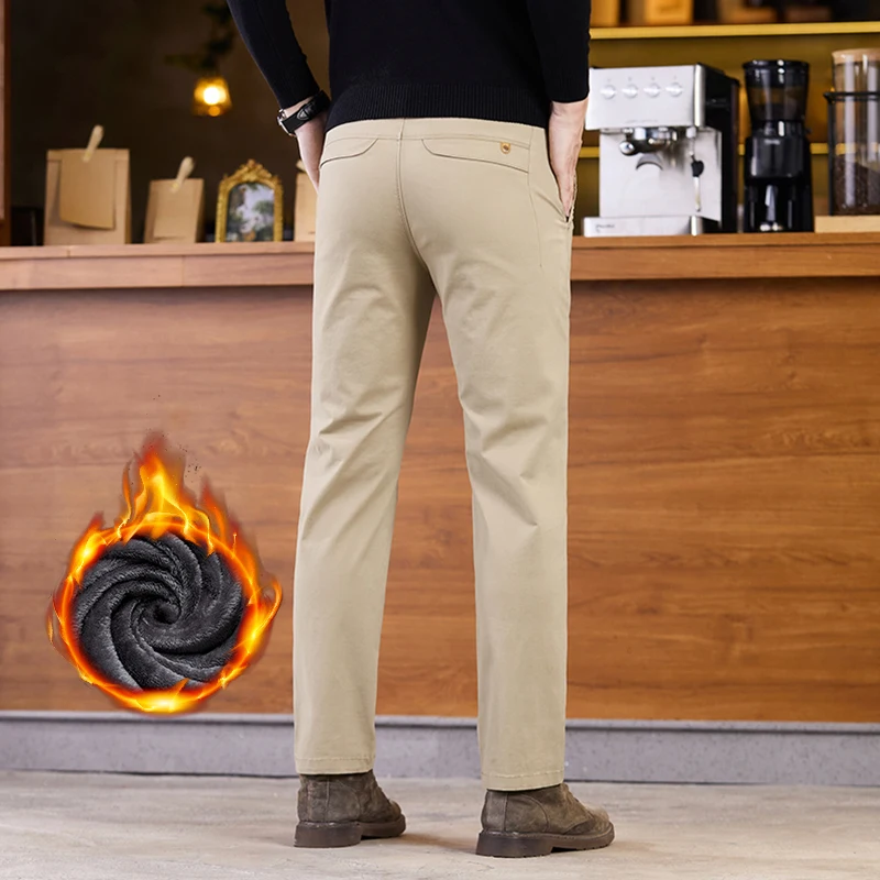 Зимние флисовые брюки 2025 года, мужские карманные модные утолщенные хлопковые эластичные удобные плюшевые прямые деловые брюки мужские