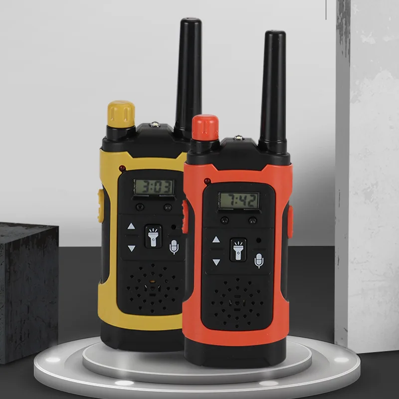 Smart Wireless Walkie-talkie Toy Anti-jamming giocattoli per chiamate Remote per interni ed esterni ad alta definizione 2 confezioni