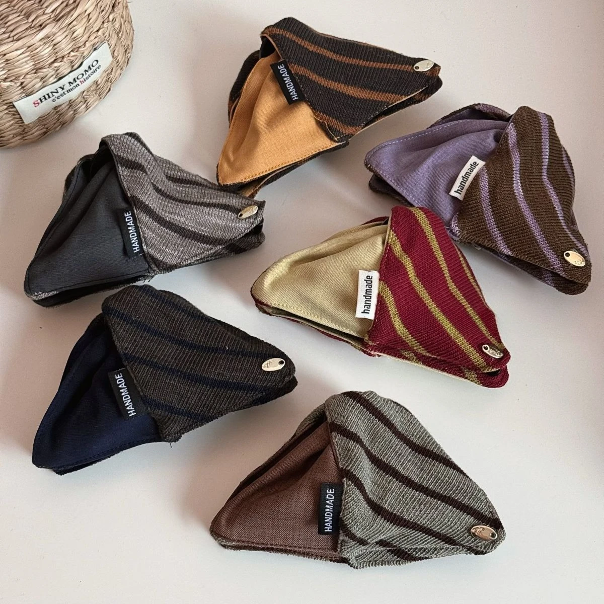 Autumn and Winter Color Blocked Large Triangle Hair Claw Exquisite Shark Clip Bow Ponytail Hairpin Female Back of Head Hairpin