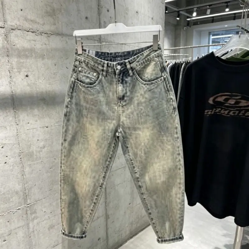 Korean Popular Clothes 2026 Retro American Tapered Dad Radish Jeans Men's Washing Loose Casual Small Feet Washed Harem Trousers