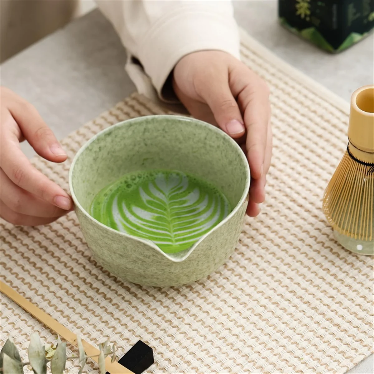 Matcha-set, Japans theeservies inclusief Matcha-kom met uitloop, Matcha-houder, bamboe Matcha en bamboeschep