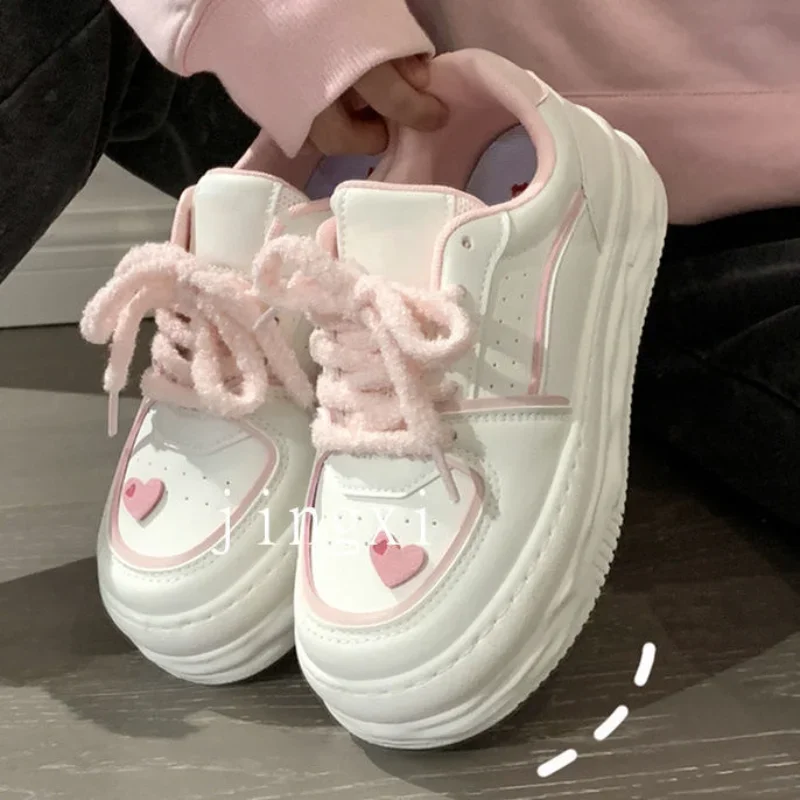 White Pink Women\'s Sports Shoes Kawaii Heart Platform Sneakers Korean Fashion Lolita Footwear Vintage Vulcanize Casual Flats