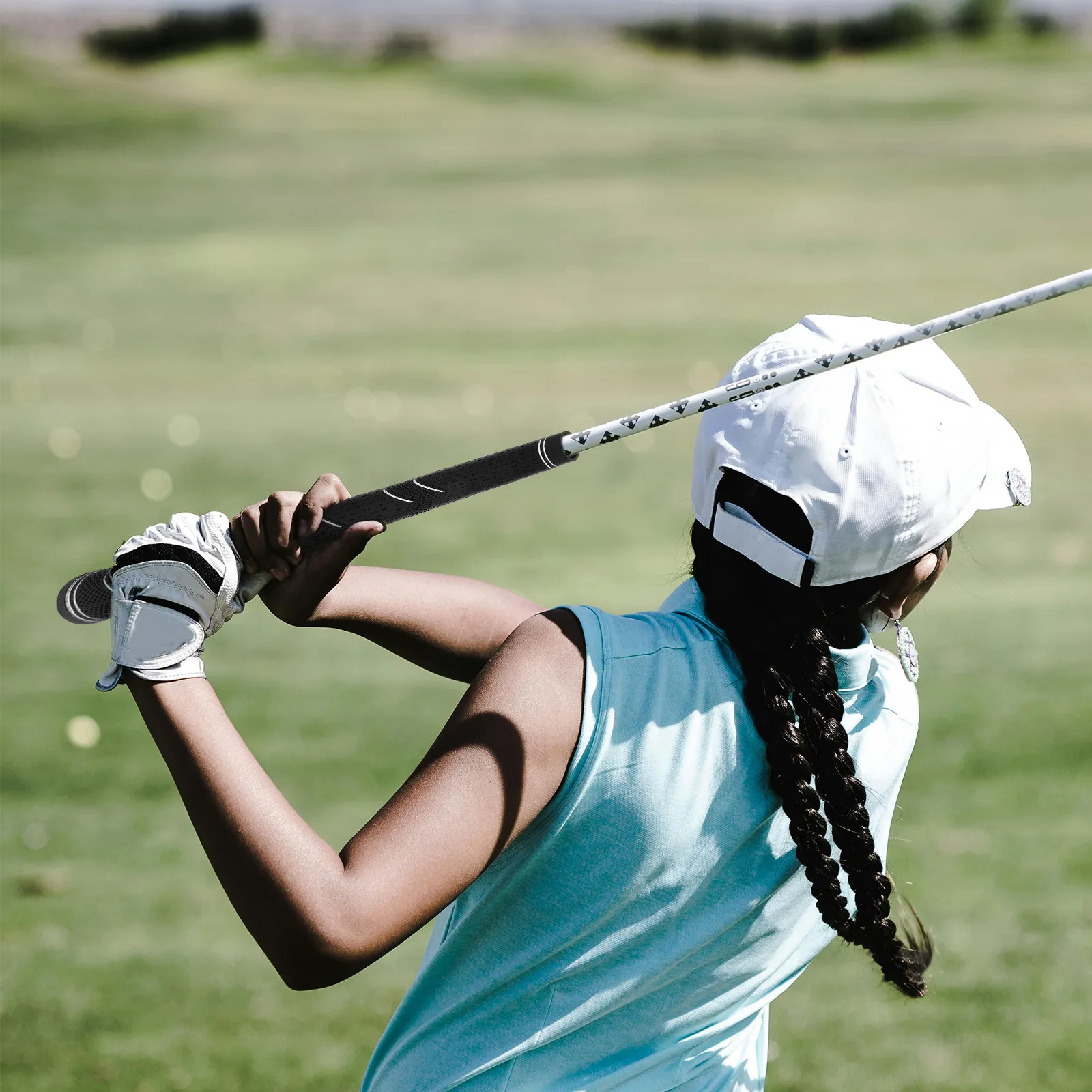 

Standard for Men Non-Slip Comfortable Swinging Light Weight Golf Club Handle Portable Stable Golfing Club Accessory for Golf