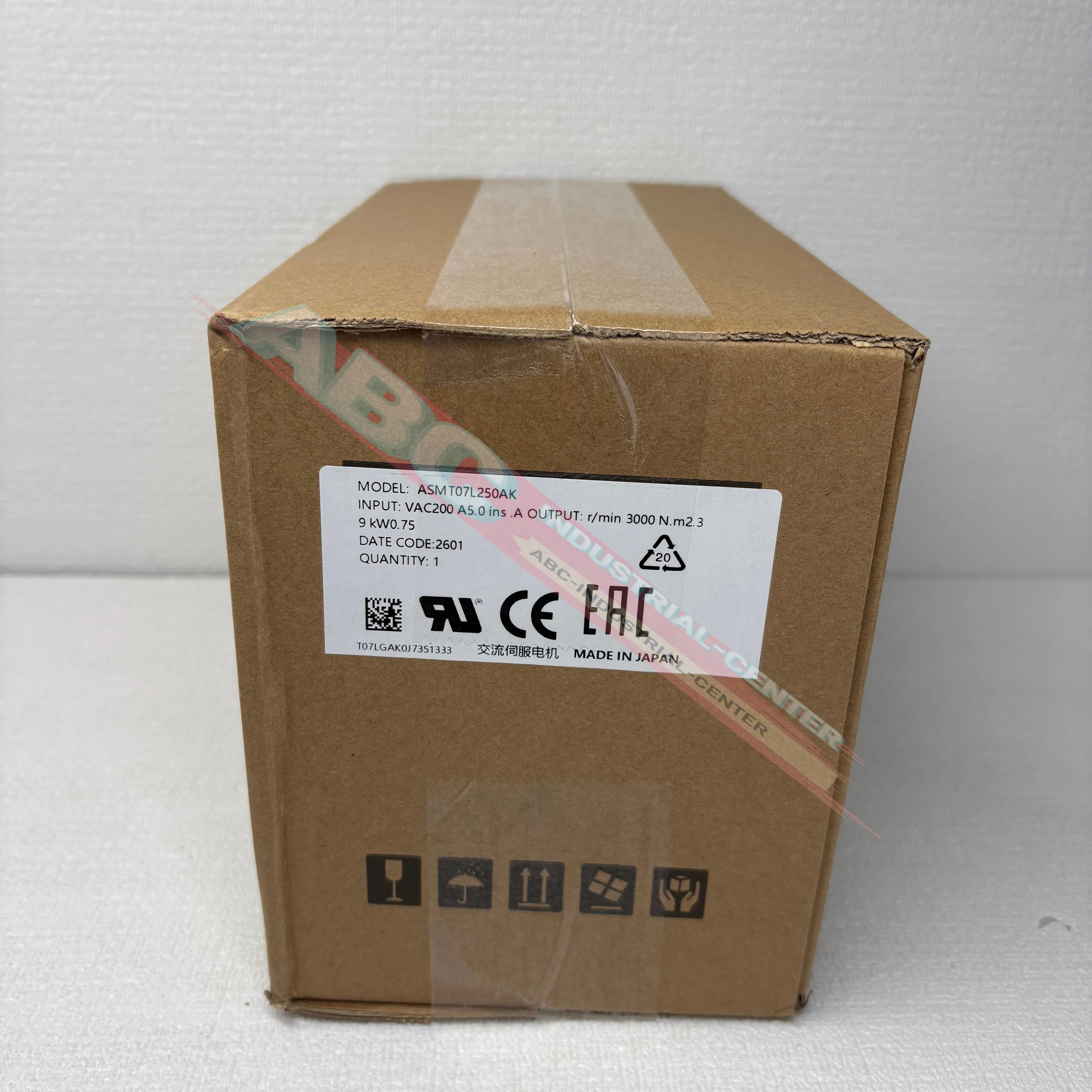 

Servo motor ASMT07L250AK brand new