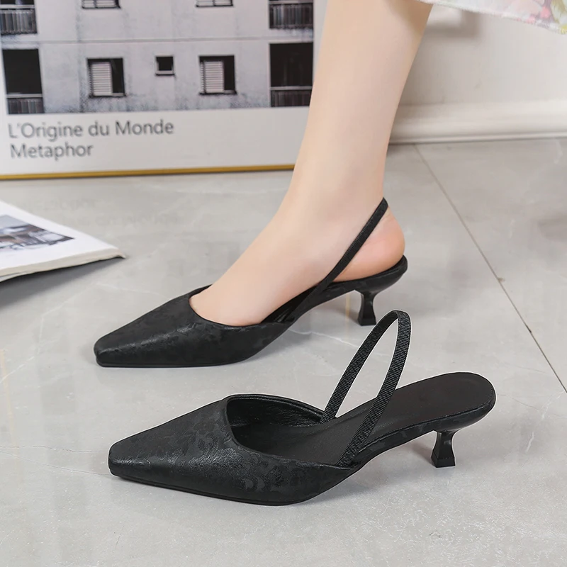 2025 High-heeled Retro Pointed Single-shoe Women's Shoes Explosive Summer New Chinese Super Beautiful Baotou Sandals