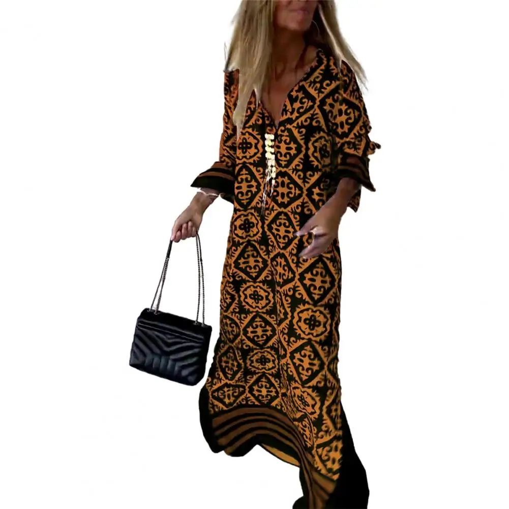 

Retro Women Printing Dress Elegant Retro Printing V-neck Dress Loose Side Split Hem A Robe