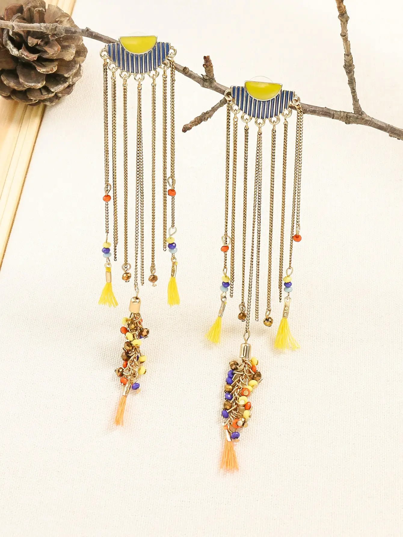 Pendientes largos de borla bohemios, colgante de plumas coloridas, estilo de vacaciones en la playa, joyería clásica