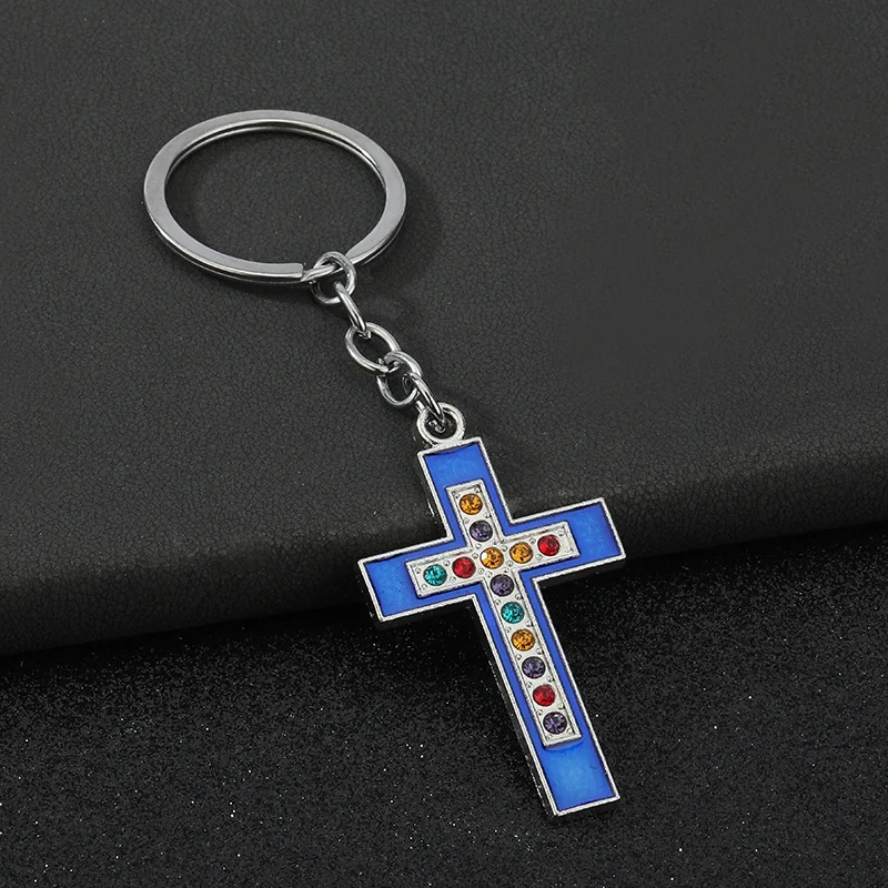 Simple zircon cross key chain, pendant, personalized creative car ornaments.