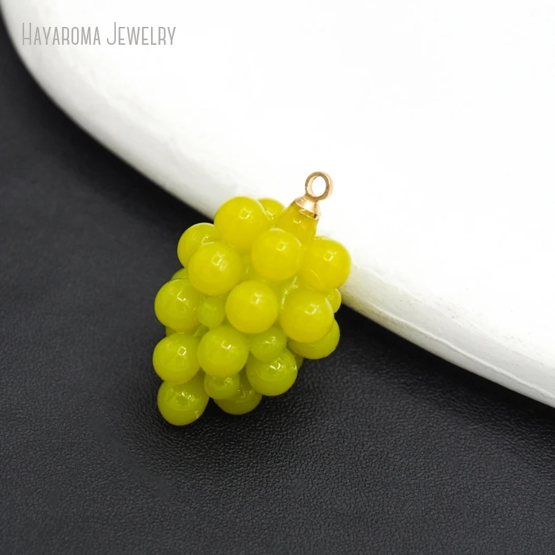 

6Pcs Pendant Jewelry Plant Food Fruit Grape Wholesale Copper Metal Gold Color Charms