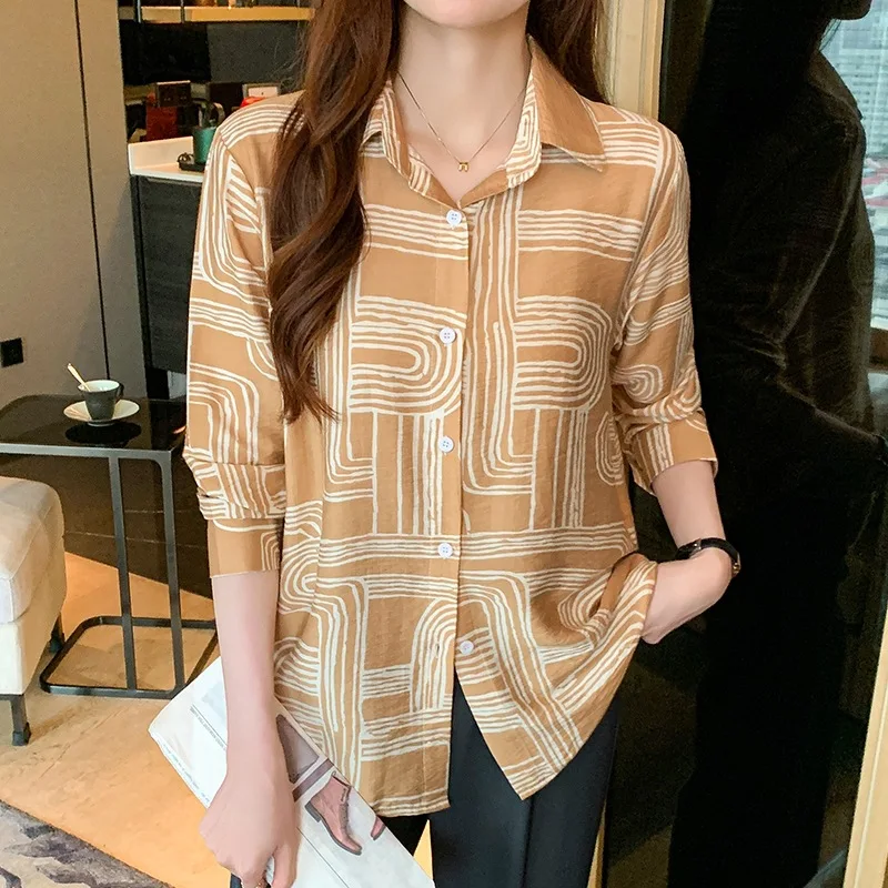 

Новинка 2025, женская рубашка больших размеров с винтажным принтом, свободный полосатый топ для женщин, модная загрузка изображения, большая одежда