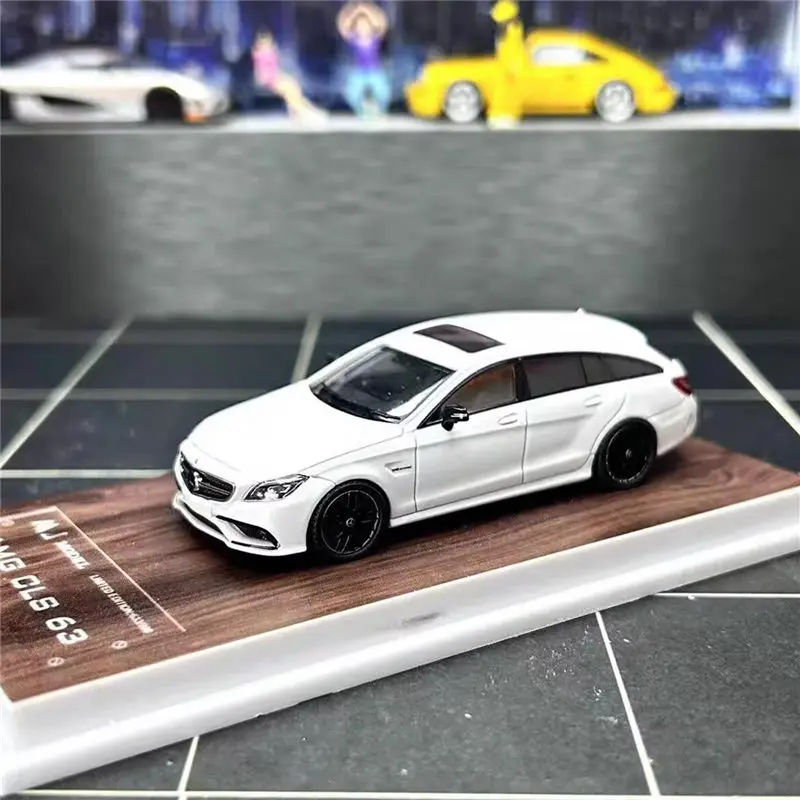 1:64 CLS63 W218 Kombi Coupé Legierung Sportwagen Modell Druckguss Metall Klassisches Tourenwagen Automodell Simulationssammlung