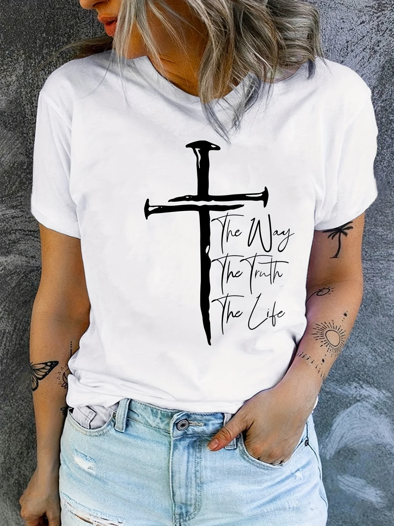 Love Like Jesus Print T-Shirt, Short Sleeve Crew Neck Casual Top For Summer & Spring, Women\'s Clothing