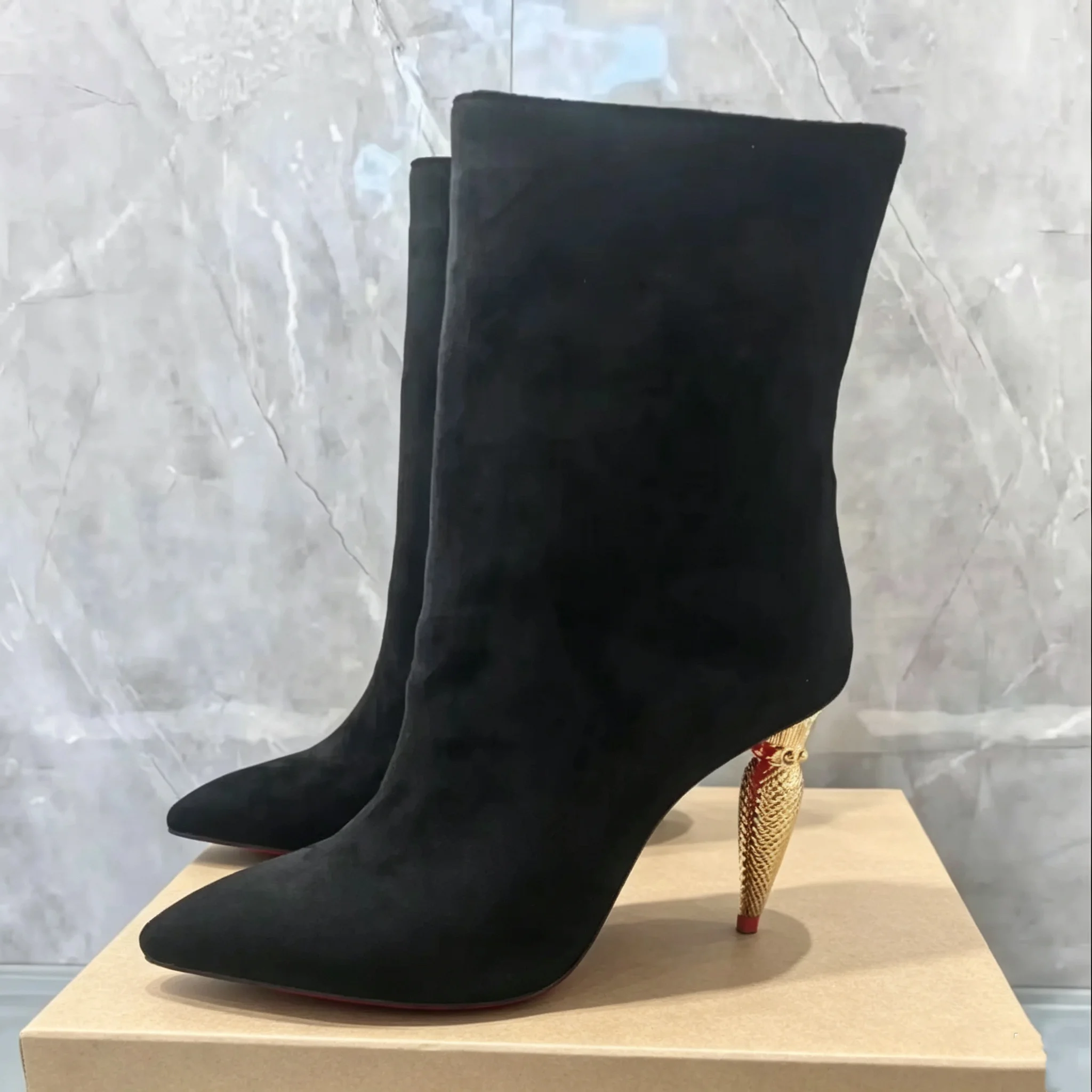 Pointed Toe Back Zipper Black Leather Boats Female High Heels Elegant 36-42 Gold Metal Bullet-Shaped Heel Short Boots For Women