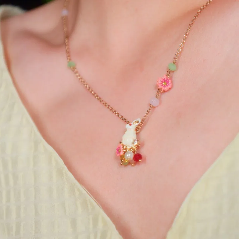 New Arrival Sweet Cute Fashion Handmade Enamel Glaze Pink Flowers Glass Pearl White Rabbit Pendant Necklace Gift for People