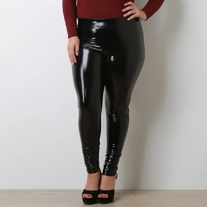 Pantaloni in pelle PU da donna pantaloni elasticizzati a vita alta aderenti Sexy Leggings senza cuciture elasticizzati in pelle verniciata da donna da ufficio nuovo personalizzato