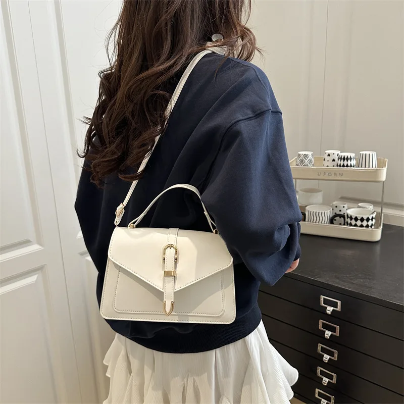 

Квадратная сумка весна-лето 2024, текстурированная женская сумка с верхней ручкой, модная сумка через плечо, шикарная минималистичная сумка через плечо