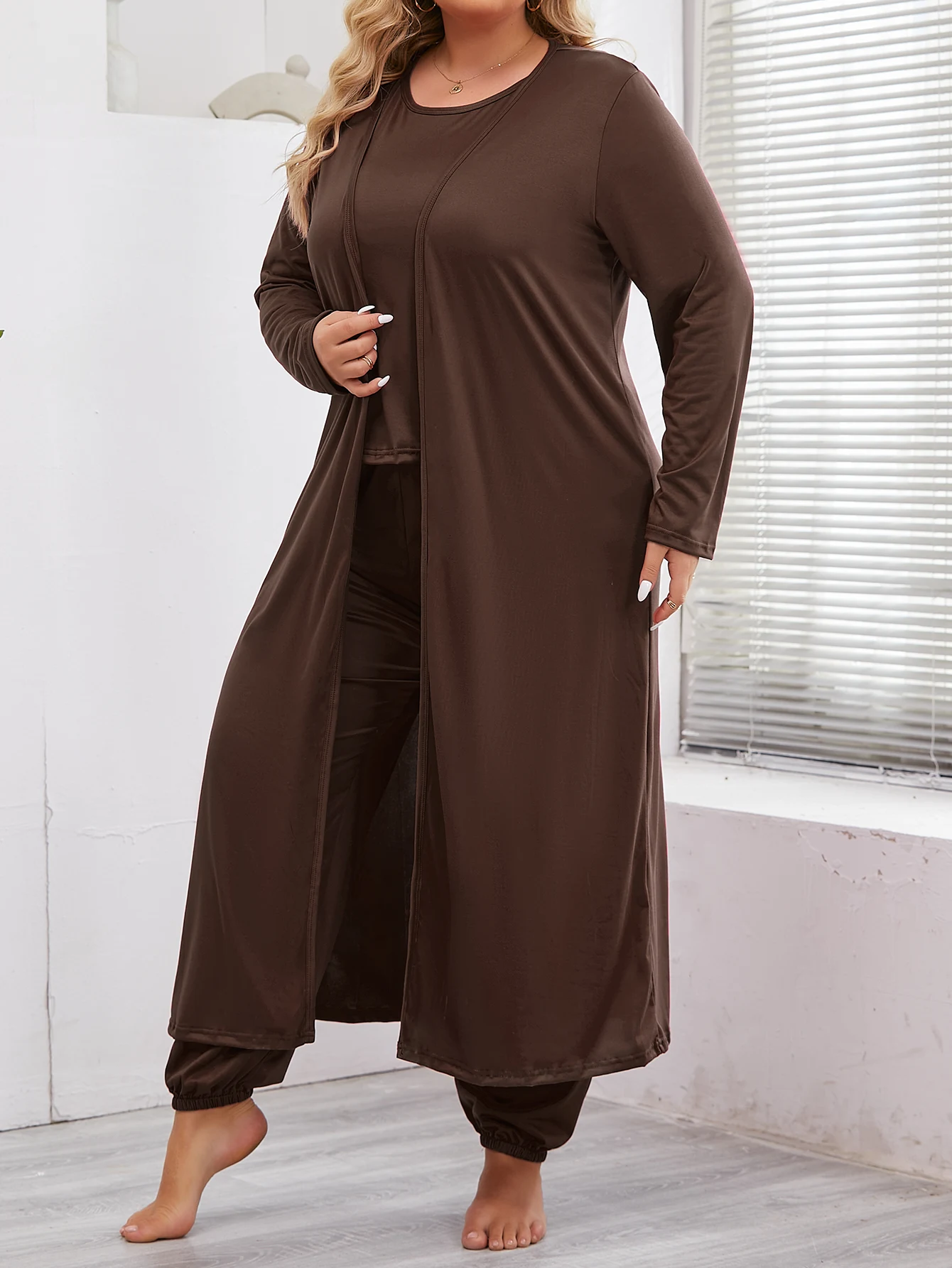 Spring and autumn oversized women\'s pajama set warm and comfortable brown vest&leggings&pajamas 3-piece home clothing set