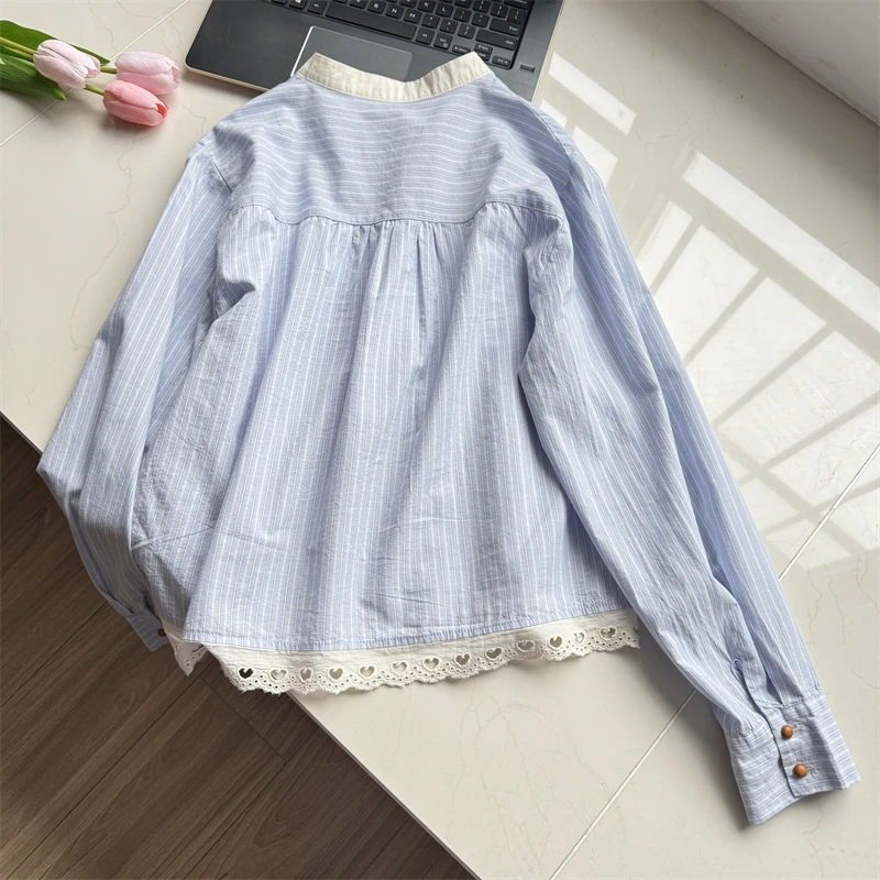 Branco gola alta retalhos camisa listrada azul para mulheres amor oco para fora bordado rendas soltas camisas de algodão de manga curta