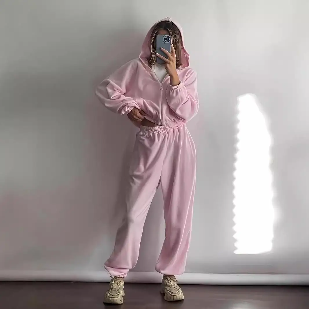 

2024 New Women's Outdoor Leisure Fitn Set Cleanfit Sle Casual Pants mid Low Waist PVC Material Pure Color for Middle-aged