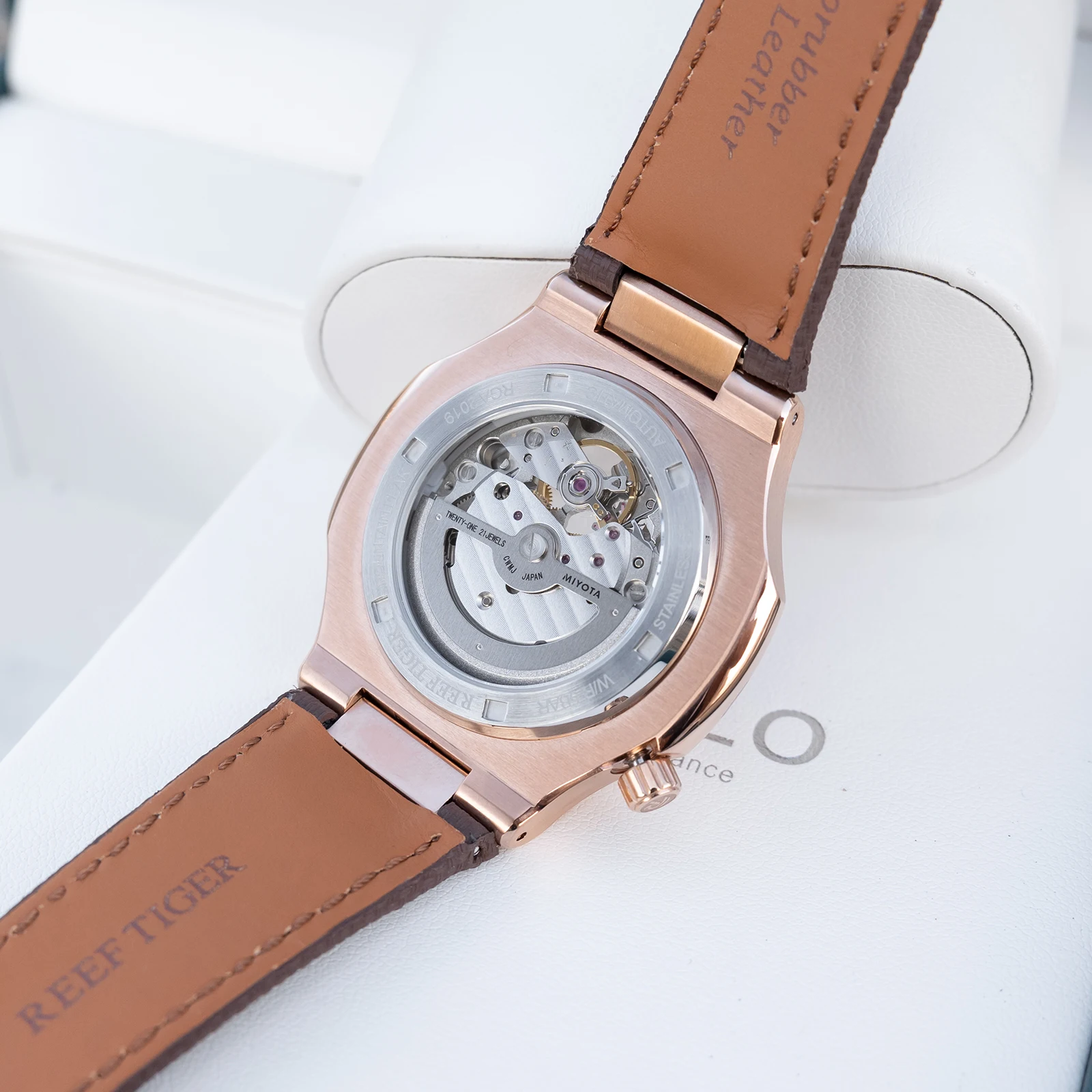 Reef Tiger RT Роскошные квадратные автоматические часы с розовым золотом и коричневым циферблатом, светящиеся 24-часовые механические часы с кожаным ремешком и турбийоном