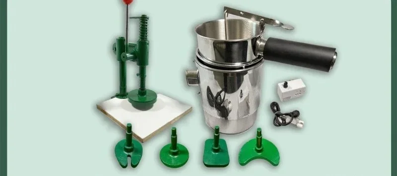 A complete set of small manual circular forming constant temperature heating black plaster making machine