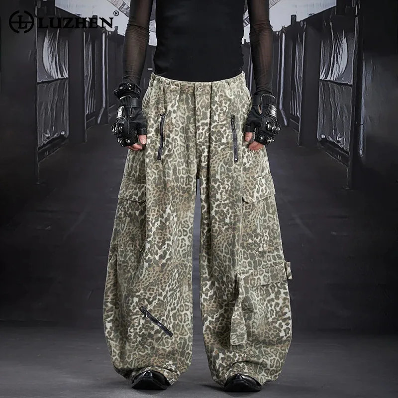 

LUZHEN 2025 New Original Leopard Print Many Pockets Design Loose Cargo Casual Pants Men's Streetwear Wide Leg Trousers JY5322