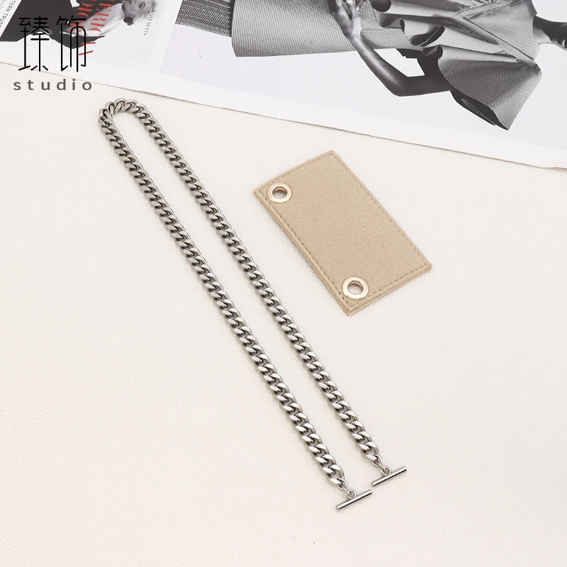 Transform the card holder with a metal chain to turn the wallet into a crossbody bag,  DIY  shoulder chain and an inner Insert