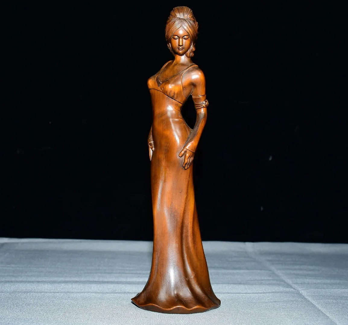Colección Folclórica: Figura de la Diosa Yang Guifei (Yang Yuhuan) en Caja Antigua, Estatua de Belleza, Adornos de Wenfang