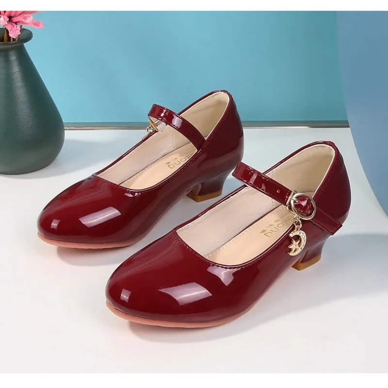 New Girls Spring Autumn Soft-soled Low-heel PU Leather Shoe Non-slip Party Shoes Kids Perfect Children Stage Performances Shoes