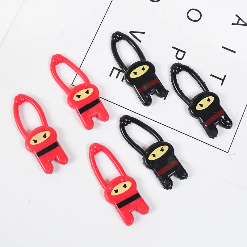 5-100PCS Funny Finger Ninja Slingshot Toys Elastic Flying Ninja Catapult Tricky Practice for Party Favors Kids Decompression Toy