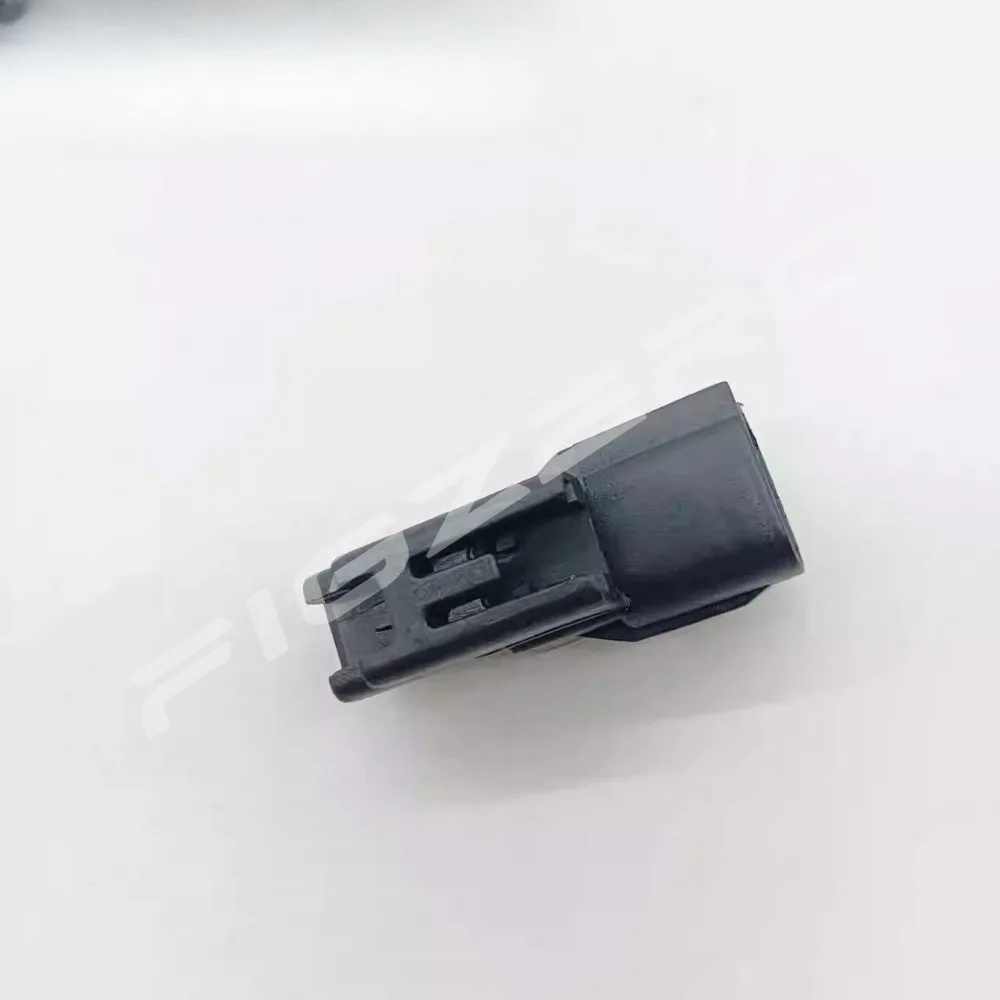 

Датчики температуры окружающей среды и освещенности (солнечного света) для наружного применения, оригинальные, для Maxus V80, V90, G10, G20, T60, G90, EV30